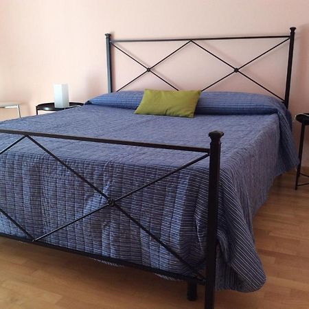 A Un Passo Da... B&B Elmas Ngoại thất bức ảnh